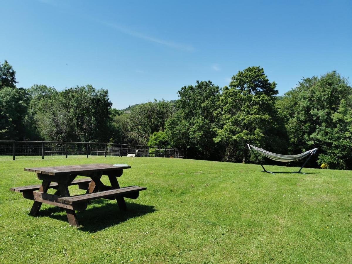 Wellstone Cottages - Ivy Llanfyrnach Экстерьер фото